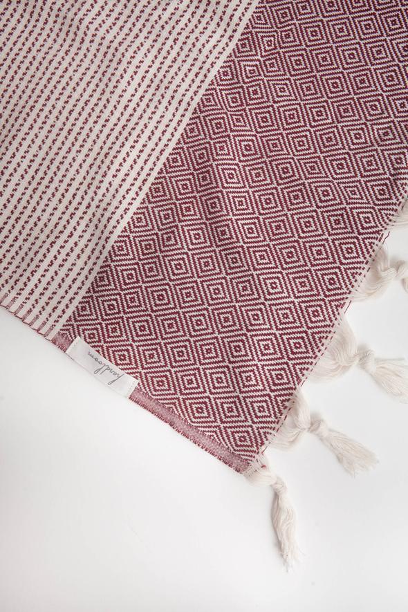 The Handloom Hare Towel (Burgundy)