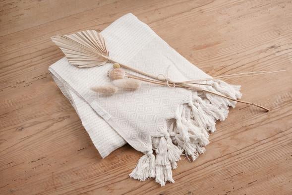 The Handloom Hare Towel (Beige)