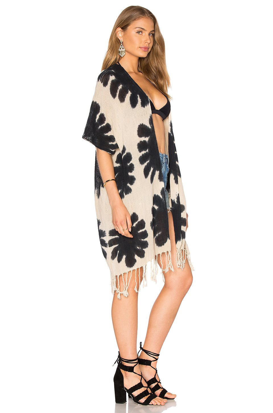 Tiare Hawaii Shipwrecks Kimono - Circle Black/Cream